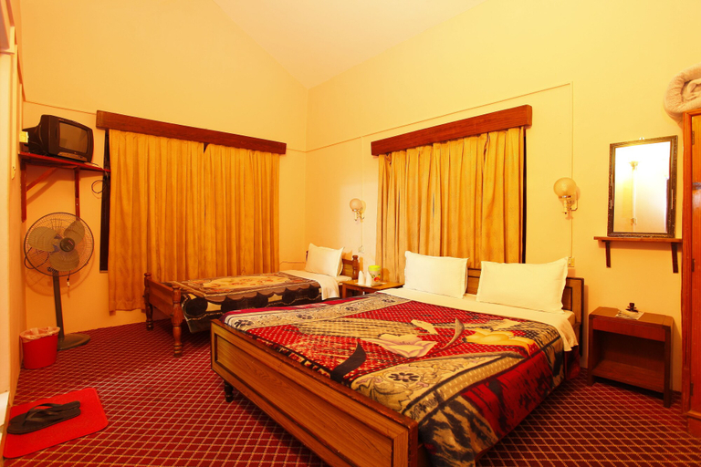 Bedroom 2, Hotel Lake Side, Gandaki