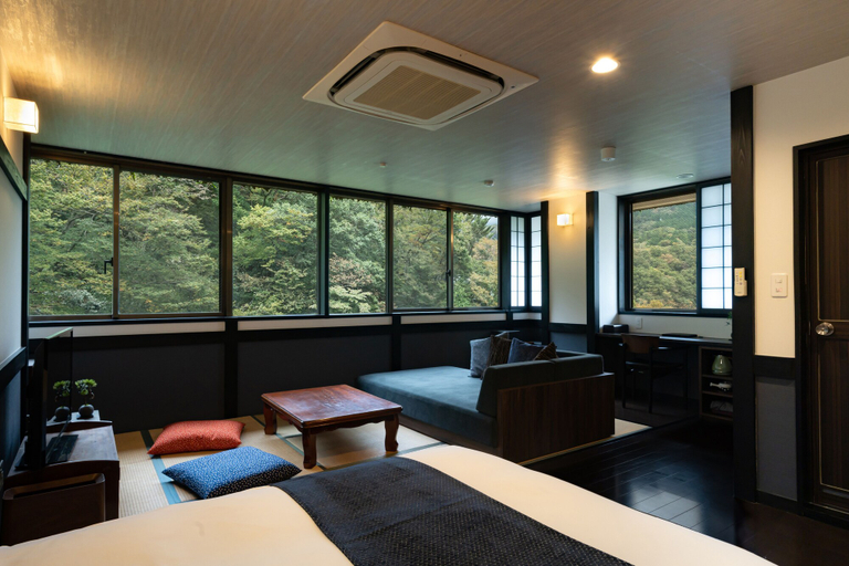 Bedroom 2, Onsen Guesthouse Tsutaya - Hostel, Hakone