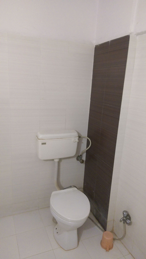 Bathroom 4, Hotel New Sunder, Indore