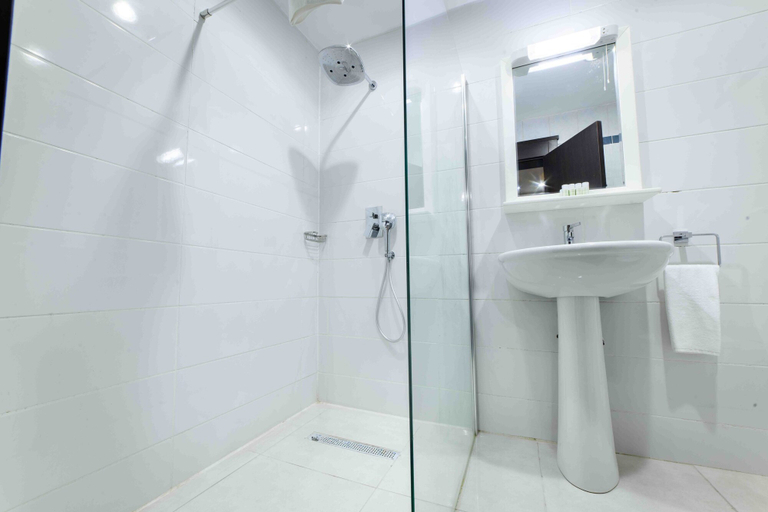 Bathroom 3, Alpha-Plus Apartments 91 Utako, AbujaMun