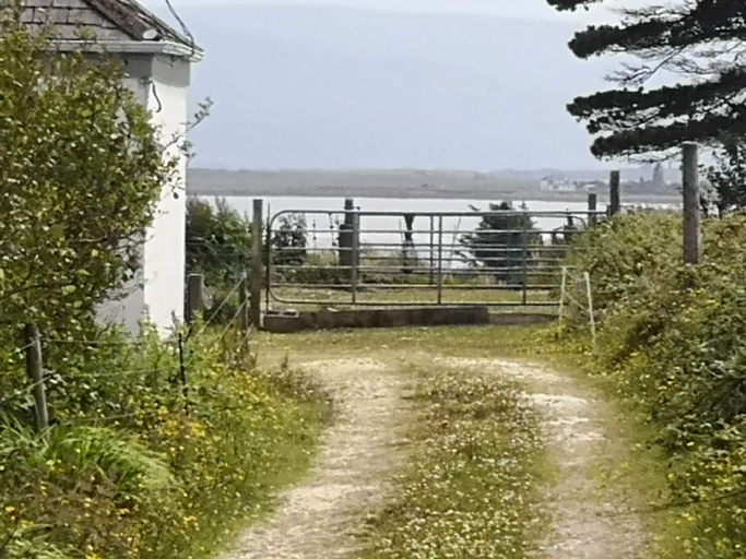 Others 4, Nature Retreat - Sleeps 4 & Wild Ponies
