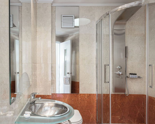 Bathroom 3, Kreoli Suites Glyfada, Attica