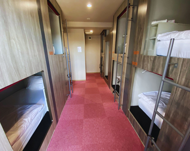 Bedroom 2, Beagle Tokyo Hostel and Apartments, Ōta