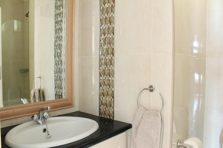 Bathroom 4, Breakers Resort by Top Destinations, eThekwini