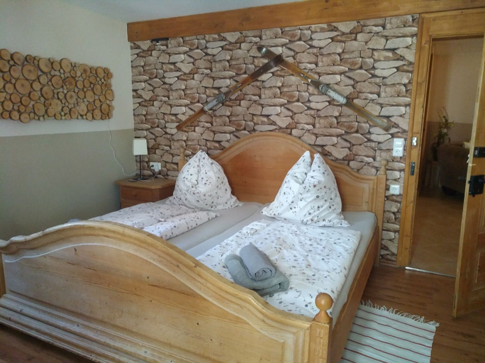 Bedroom 4, Gasthaus Dollinger, Ansbach