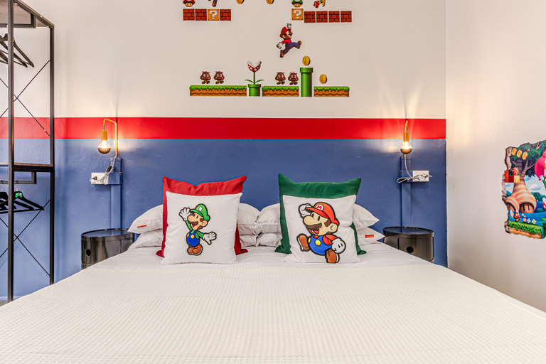Bedroom 5, Game Rooms Experience, Livorno