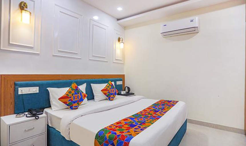 Bedroom 2, Fabhotel Cosmos, Kaushambi