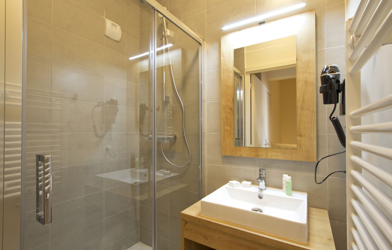 Bathroom 5, Résidence Odalys l'Eclose, Isère