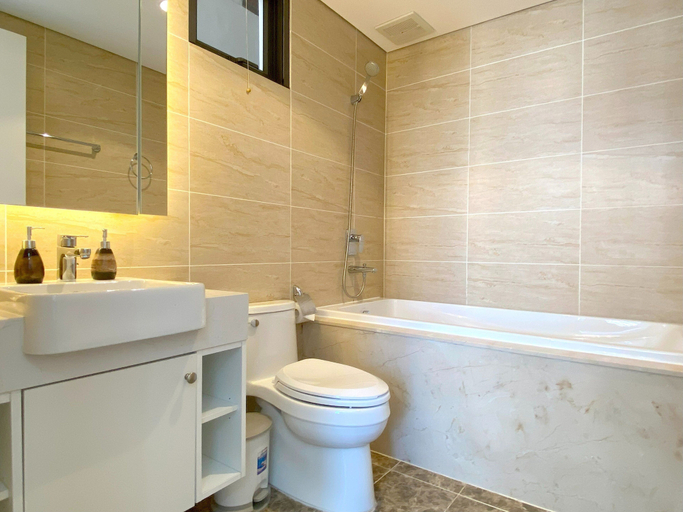 Bathroom 4, Vinhome D'capitale Service Apartment - Mikage Housing, Cầu Giấy