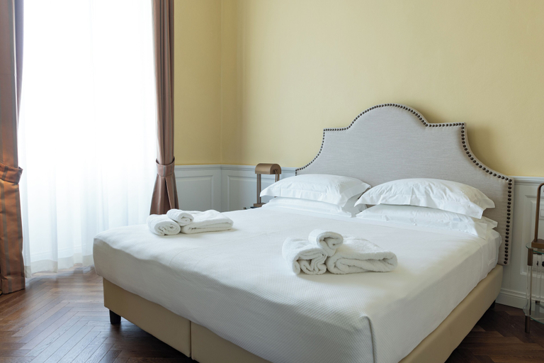 Bedroom 3, Algilà Luxury Torrigiani Apartments, Florence