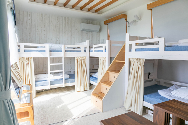 Bedroom 2, Onnason vacation rental G, Ginoza