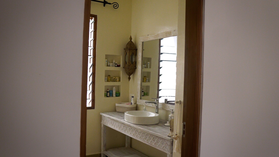 Bathroom, The Diamond of Africa - Luxury Villa, Malindi
