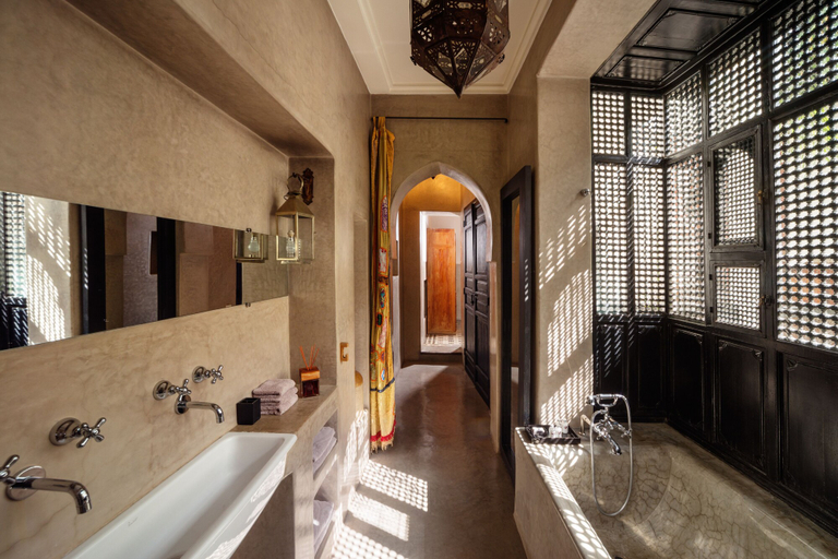 Bathroom 5, Riad 72, Marrakech