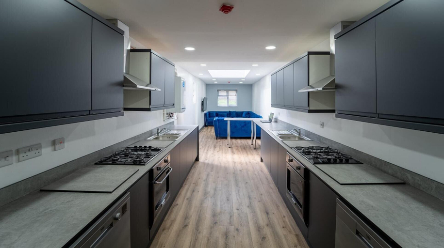 Others 4, Lovely Homely Studio Available, Birmingham