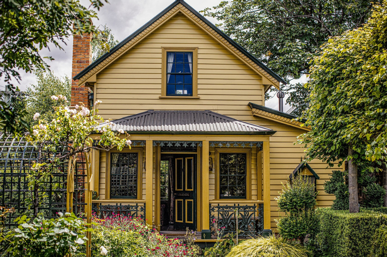 Exterior & Views 1, The Corinda Collection, Hobart