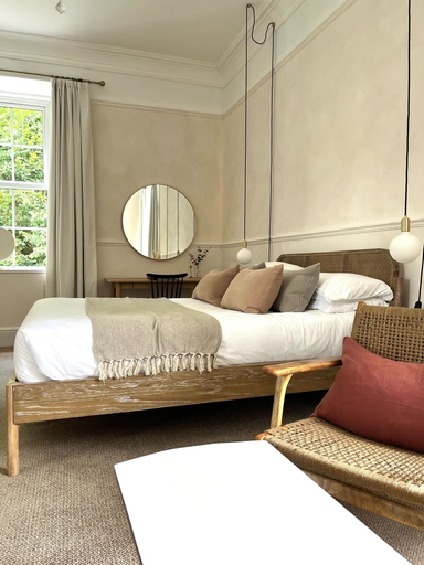 Bedroom 2, Coed Mawr Hall, Conwy