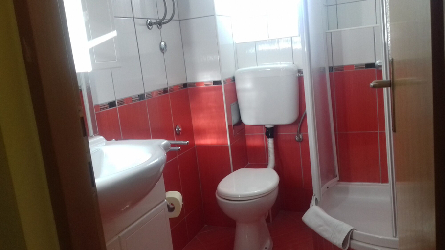 Bathroom 4, House Klaudija, Trogir