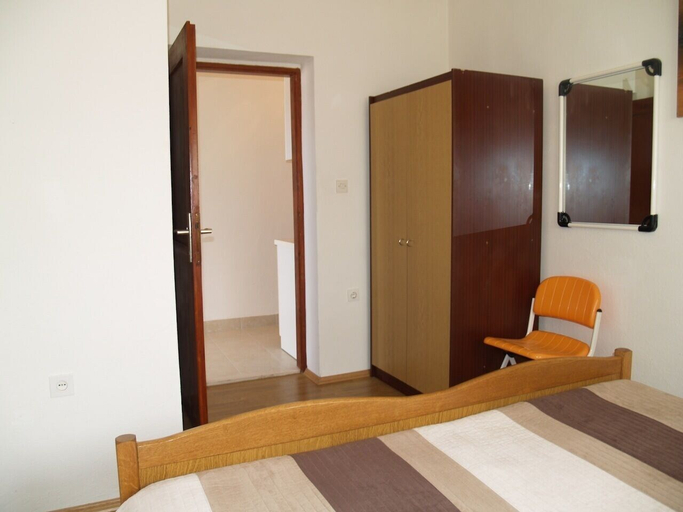 Bedroom 3, Stunning sea View From one Bedroom Apartment Reno, Preko