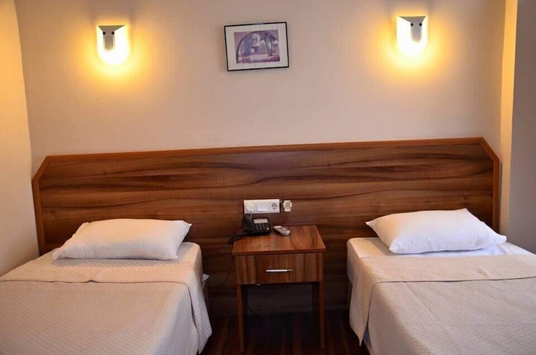 Bedroom 5, Jinan Berk Hotel, Ayvalık