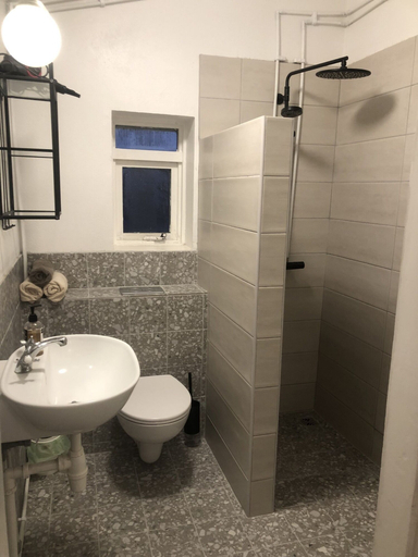 Bathroom, Bessastadir Guesthouse, Húnaþing vestra