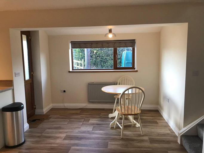 Others 3, Blacklaines Annexe Birdlip - Pet Friendly!, Gloucestershire