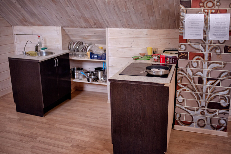 Others 5, Nice Hostel 33, Vladimir