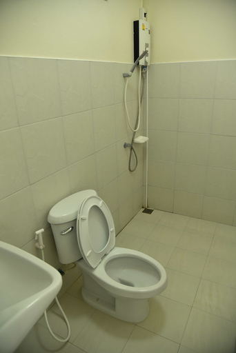 Bathroom 4, Baan Chan Suan, Pak Chong