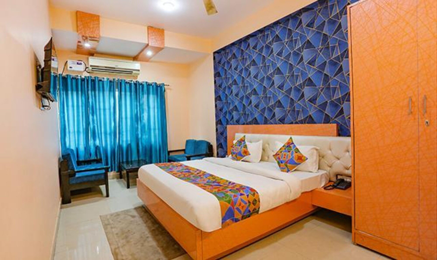 Bedroom 1, FabHotel Red Roof Residency, Gautam Buddha Nagar