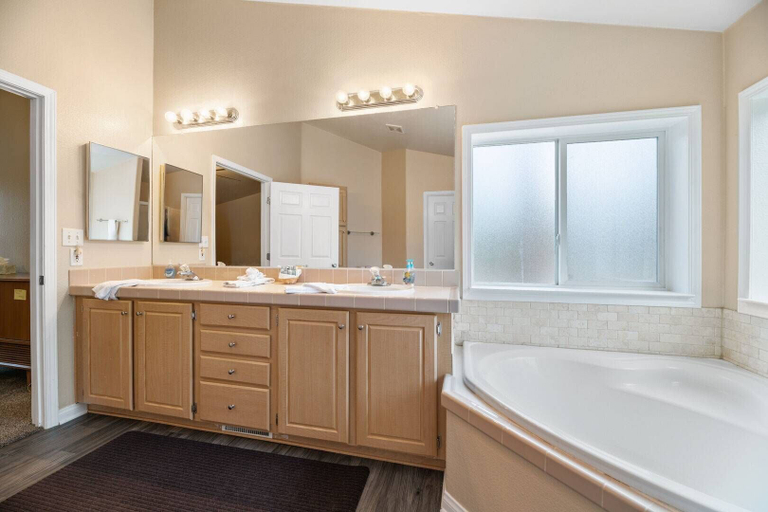 Bathroom 3, Wine Down, San Bernardino