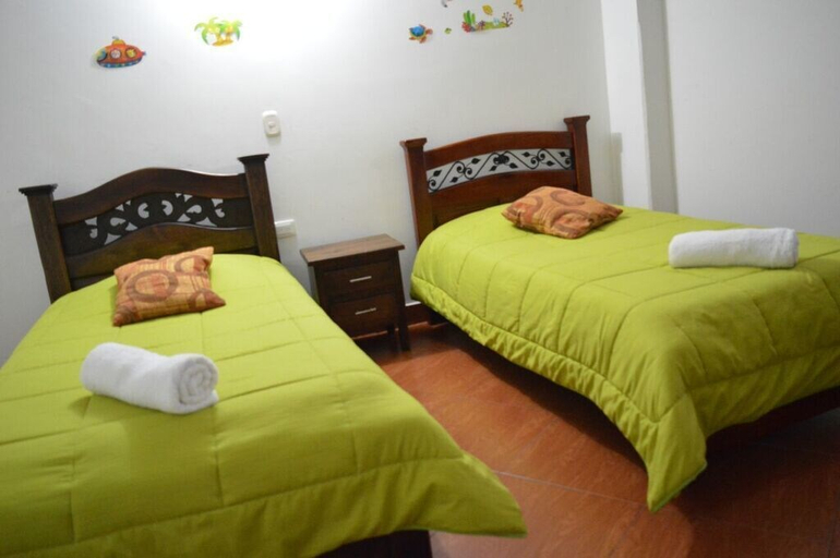 Others 5, Hotel Dancar, Pamplona