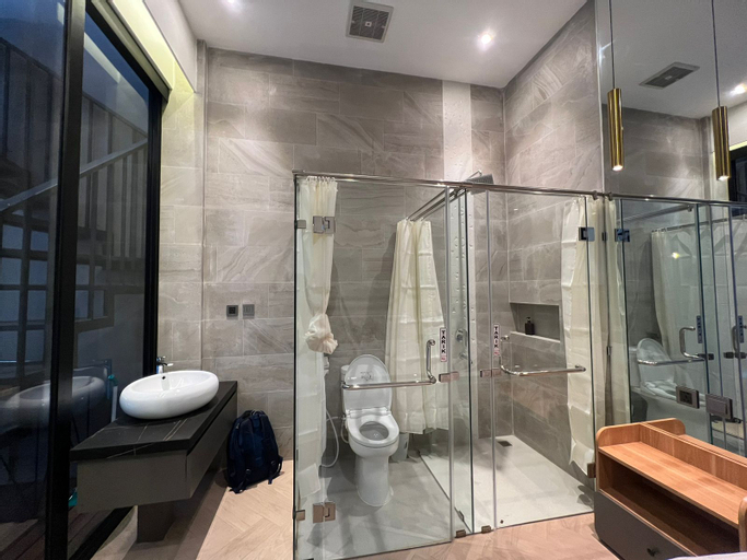 Bathroom 1