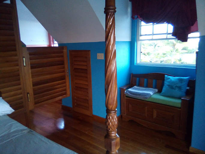 Bedroom 2, Tropickeas