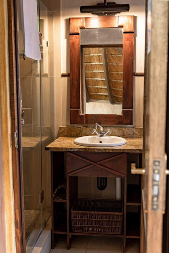 Bathroom 4, Belvedere Estate, City of Johannesburg