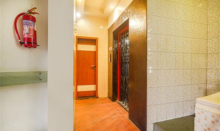 Bathroom, Fabhotel Shravan, Nagpur