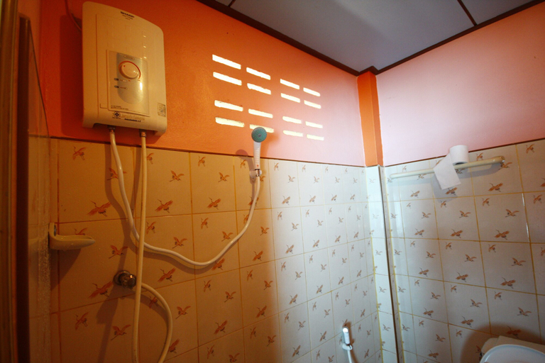 Bathroom 3, Giant Bungalow, Koh Chang