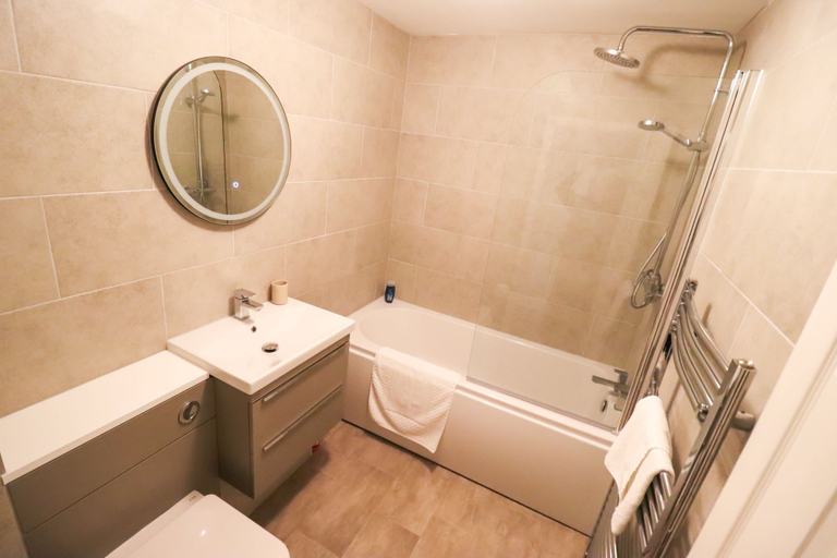 Bathroom 3, BookedUK New Flat in Bishop's Stortford, Hertfordshire
