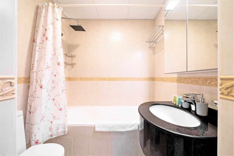 Bathroom 4, Amazing stay at Elite Residence Dubai Marina, Dubai