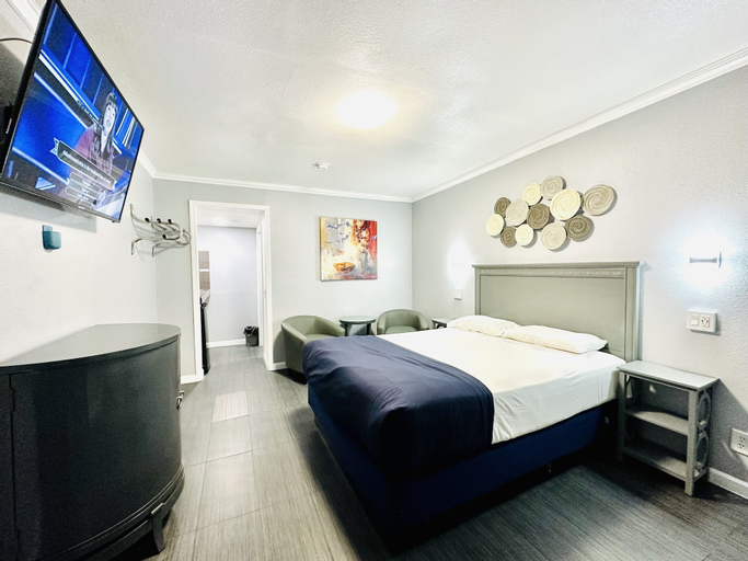Bedroom 5