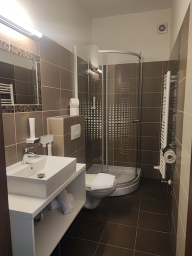 Bathroom 4, Hotel Pruggererhof, Liezen
