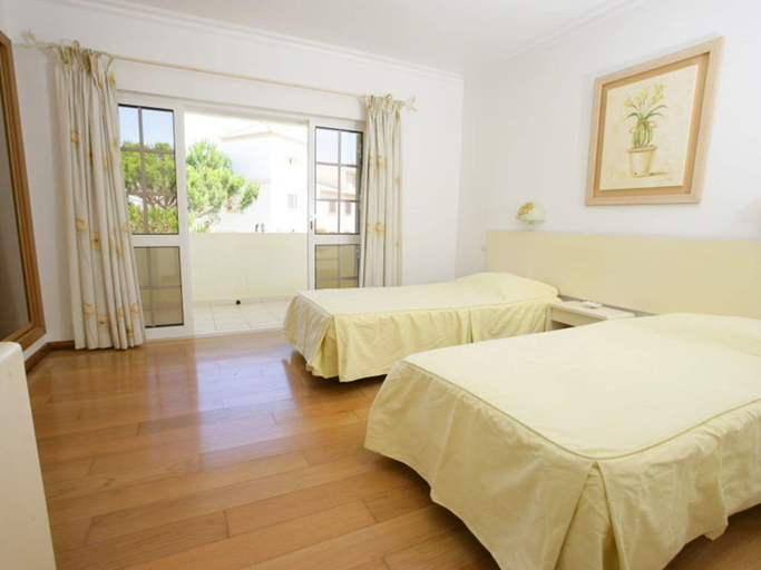 Bedroom, Beautiful Villa Located Less Than Five Minutes Walk From the Old Village, Loulé