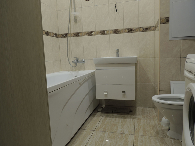 Bathroom 3, Apartments on Kosmonavtov, Krasnogorsk
