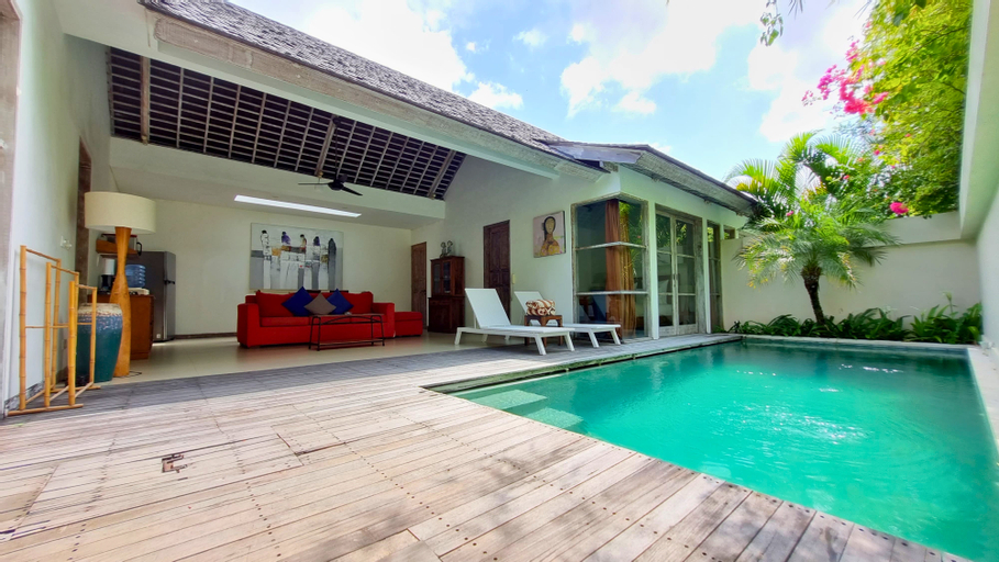 Swimming Pool 17
