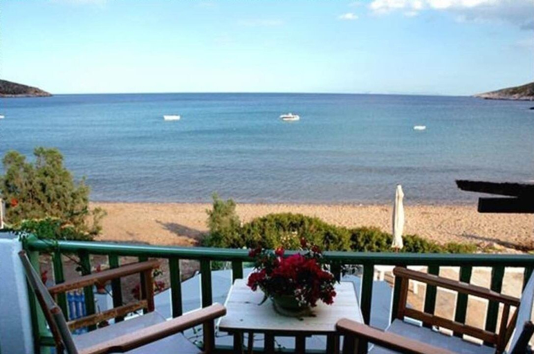Others 5, Villa Glaros, South Aegean