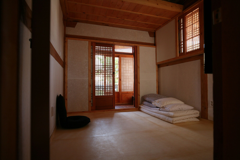 Bedroom 2, GaEunChae II, Jeonju