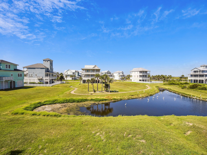 Exterior & Views 2, My Blue Heaven, Galveston