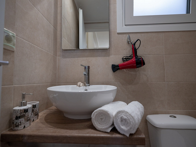 Bathroom 3, Luxury Apts Heraklion Center, Crete