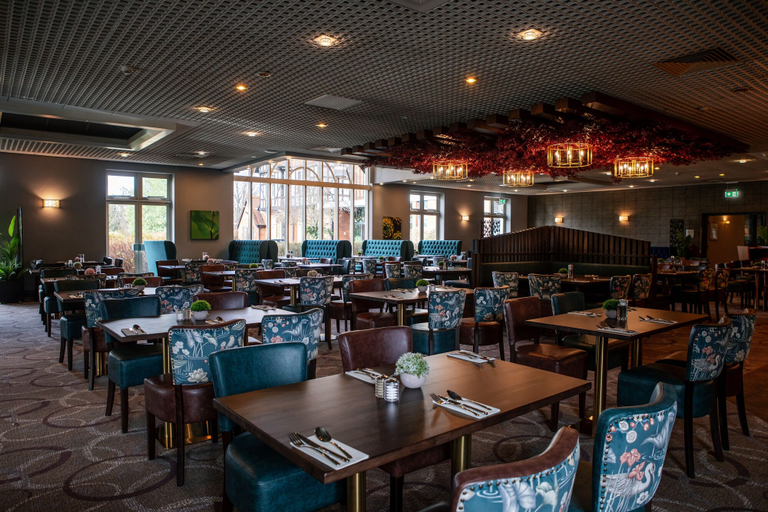 Food & Drinks 5, Woodland Grange, Warwickshire