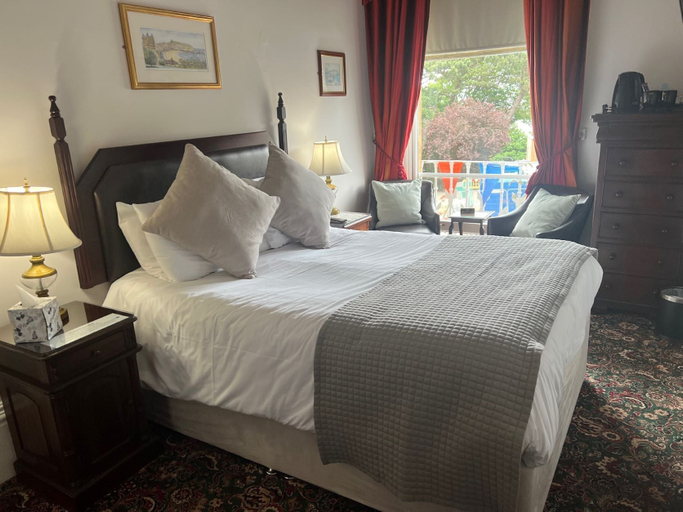 Bedroom 2, Mansion House, North Yorkshire