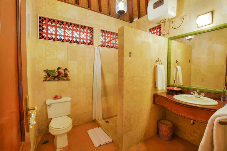Bathroom 3, Villa Chempaka, Gianyar