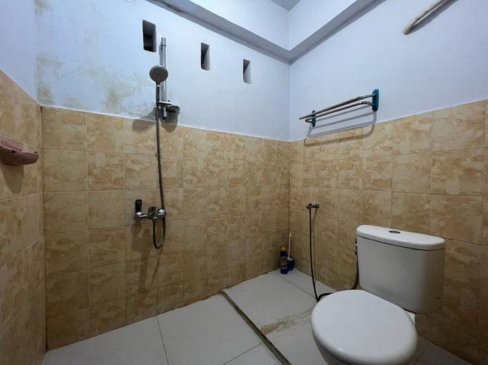 Bedroom 4, OYO 92234 Mattampa Inn Syariah, Makassar